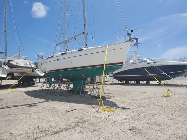 Getting Ready to Leave the Dock for the Winter – Heading to the Boatyard